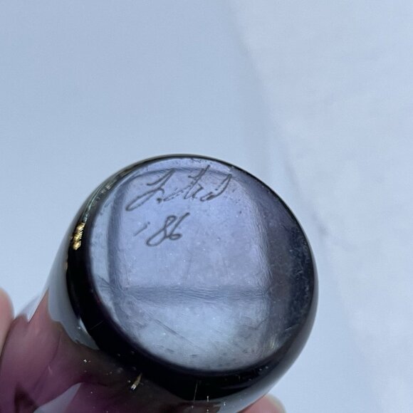 Vintage Small Art Glass Amethyst Bud Vase Signed 1986 Decor Purple - Picture 5 of 6